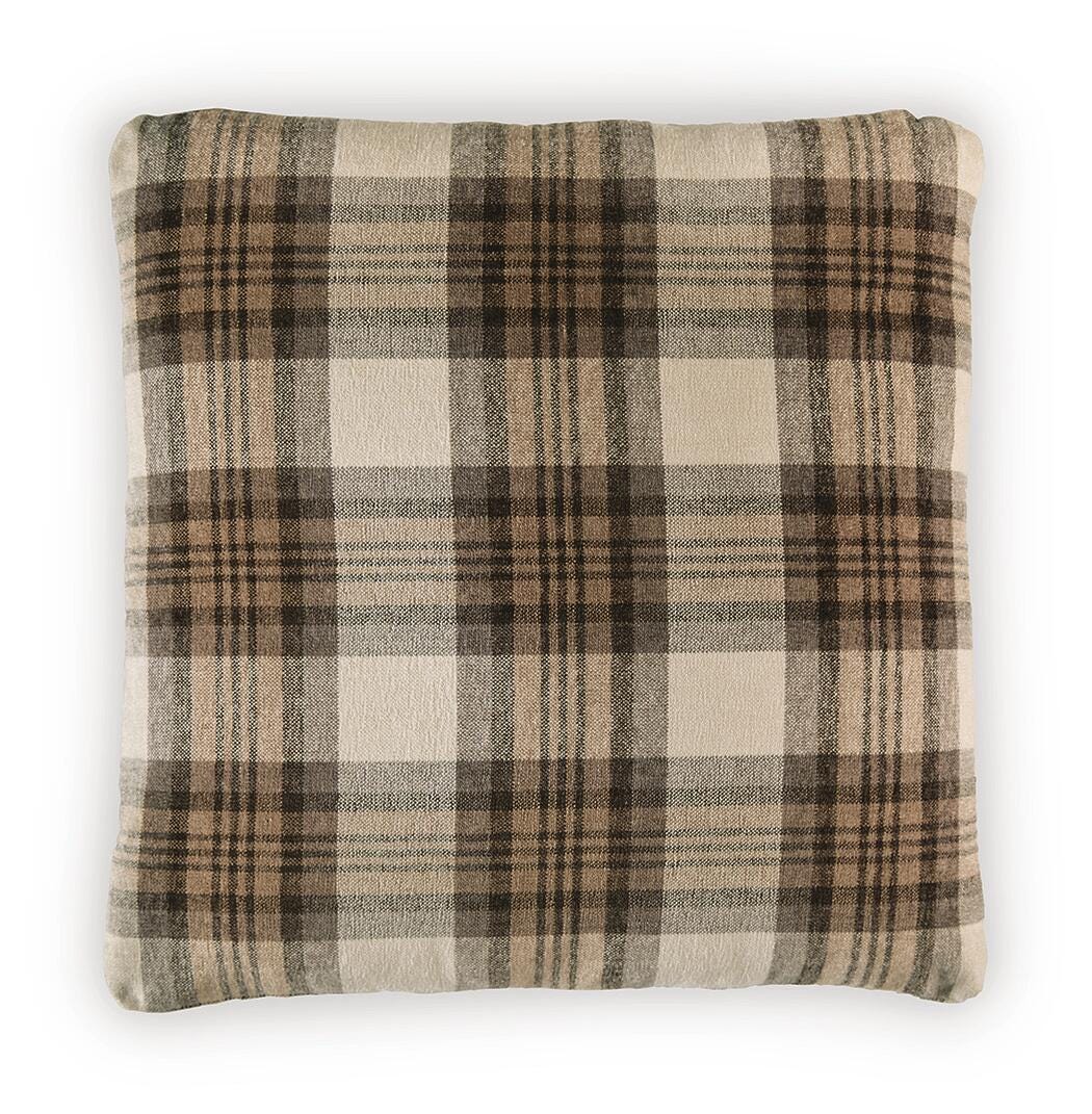 Varnburg Brown/Cream from Ashley - Luna Furniture