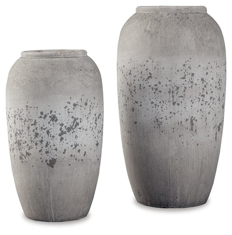 Dimitra Brown/Cream Vase from Ashley - Luna Furniture