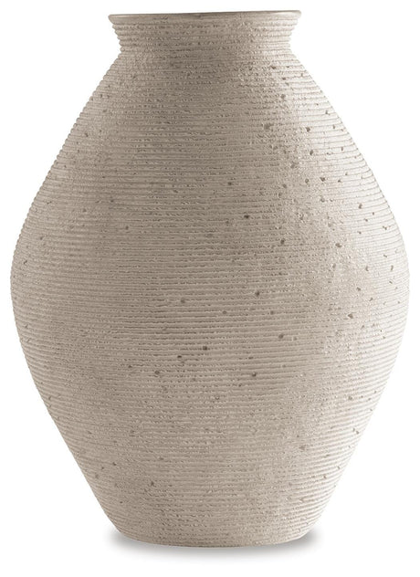 Hannela Antique Tan Vase from Ashley - Luna Furniture