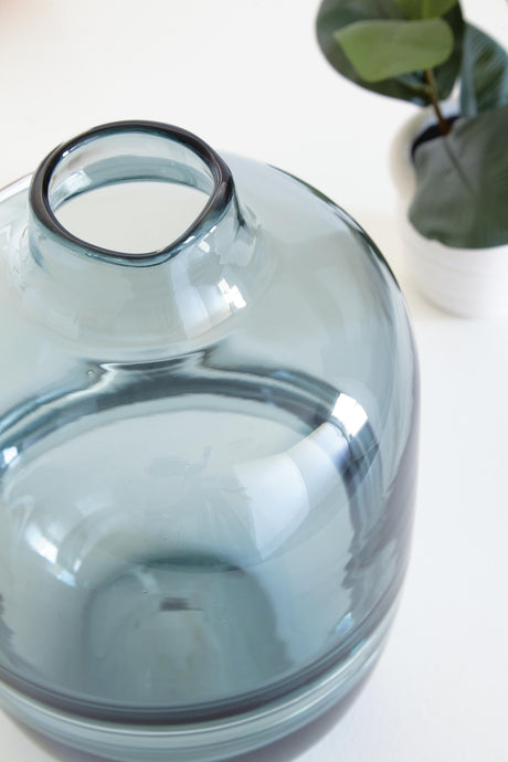 Lemmitt Teal Vase from Ashley Furniture - Luna Furniture
