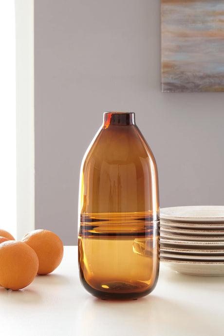 Lemmitt Amber Vase from Ashley Furniture - Luna Furniture