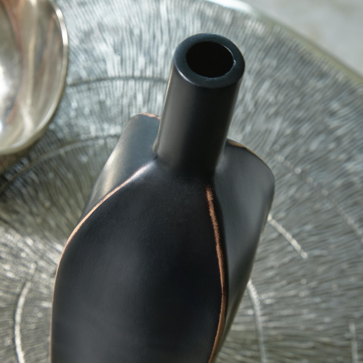 Rhaveney Black Vase from Ashley - Luna Furniture