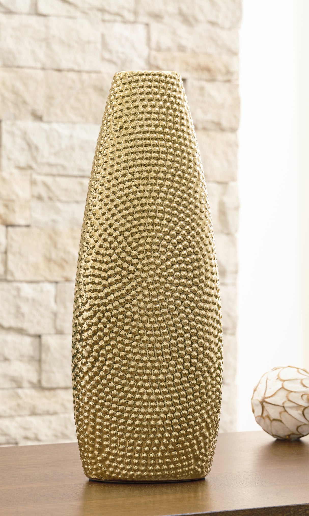 Efim Gold Finish Vase from Ashley - Luna Furniture