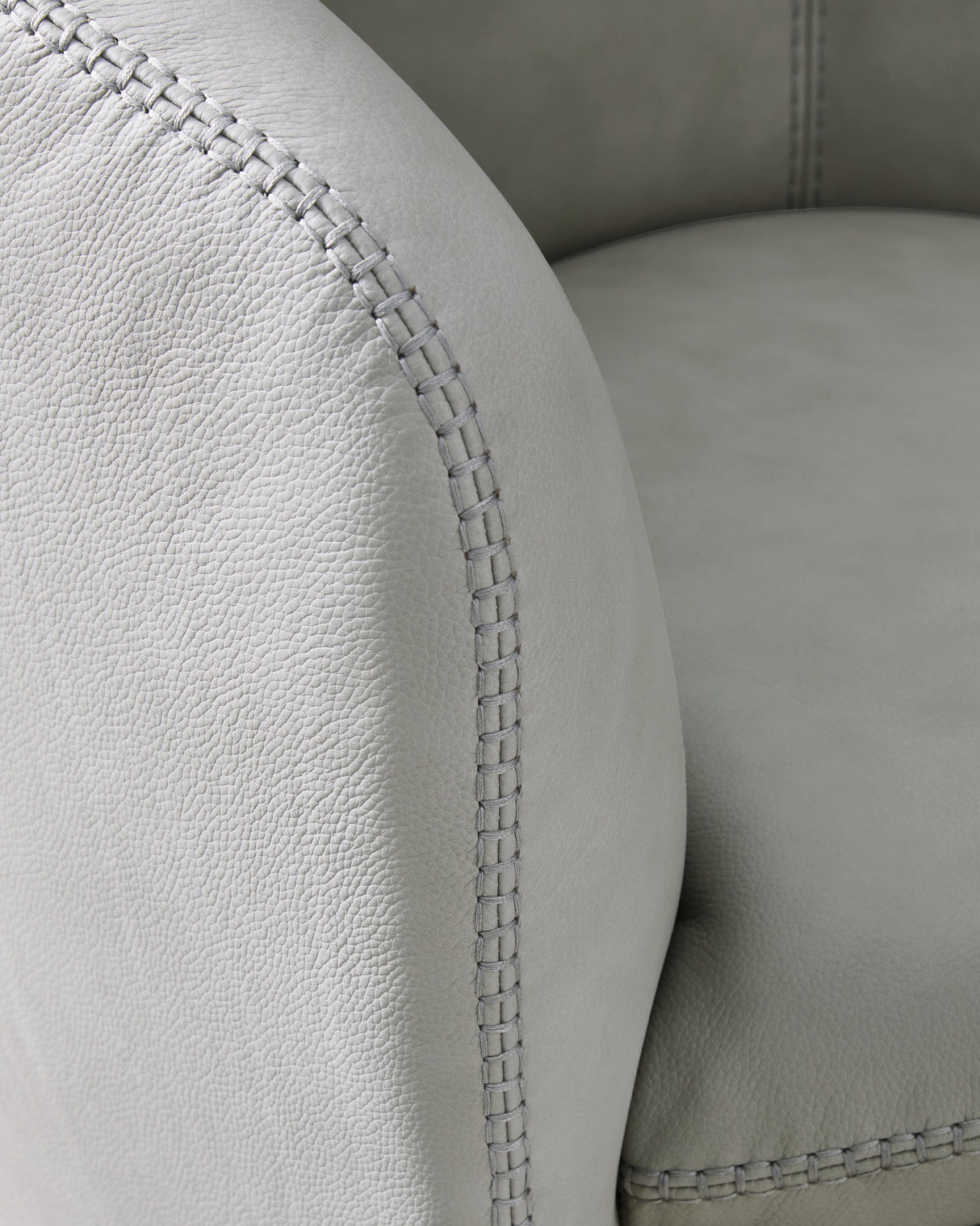 Kierreys Bone Swivel Accent Chair from Ashley Furniture - Luna Furniture