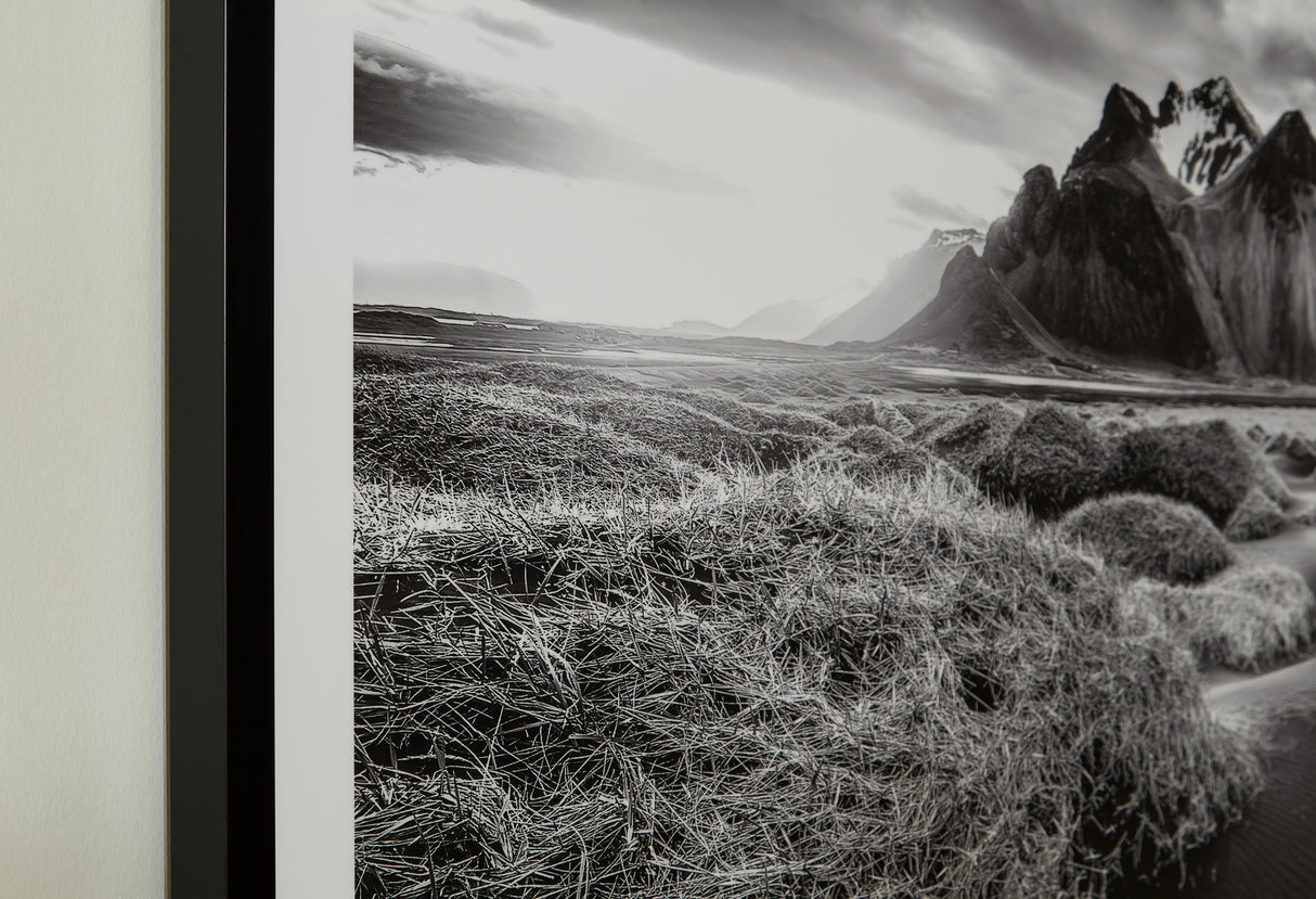 Delstone Black/White Wall Art from Ashley - Luna Furniture