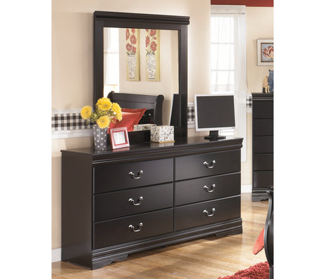 Huey Vineyard Black Dresser and Mirror from Ashley Furniture - Luna Furniture