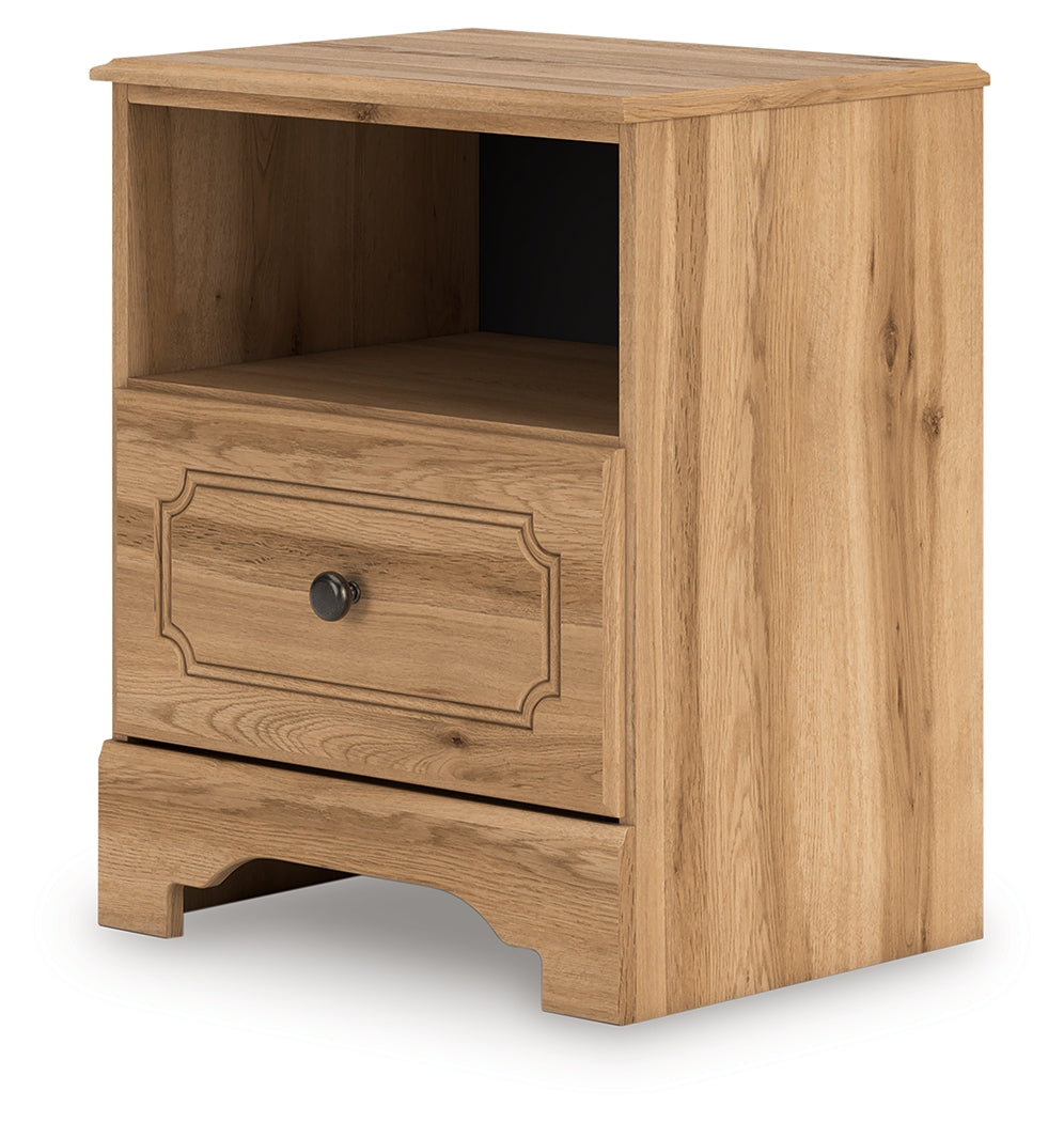 Aleaport Warm Brown King Panel Bed, Dresser, Mirror and Nightstand from Ashley - Luna Furniture