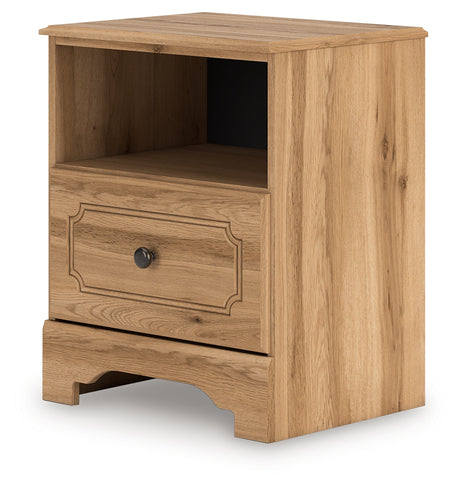 Aleaport Warm Brown King Panel Bed, Dresser, Mirror and Nightstand from Ashley - Luna Furniture