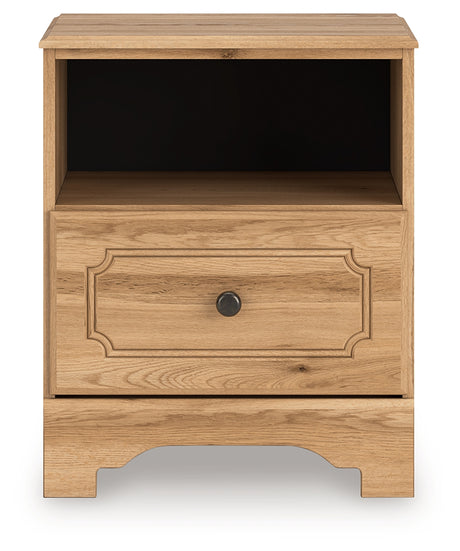 Aleaport Warm Brown Queen Panel Bed, Dresser, Mirror and Nightstand from Ashley - Luna Furniture