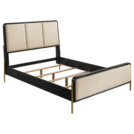 Arini Cream and Black Eastern King Panel Bed from Coaster - Luna Furniture