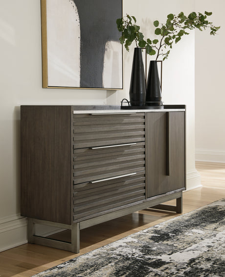Arkenton King Panel Bed with Dresser in Grayish Brown from Ashley - Luna Furniture