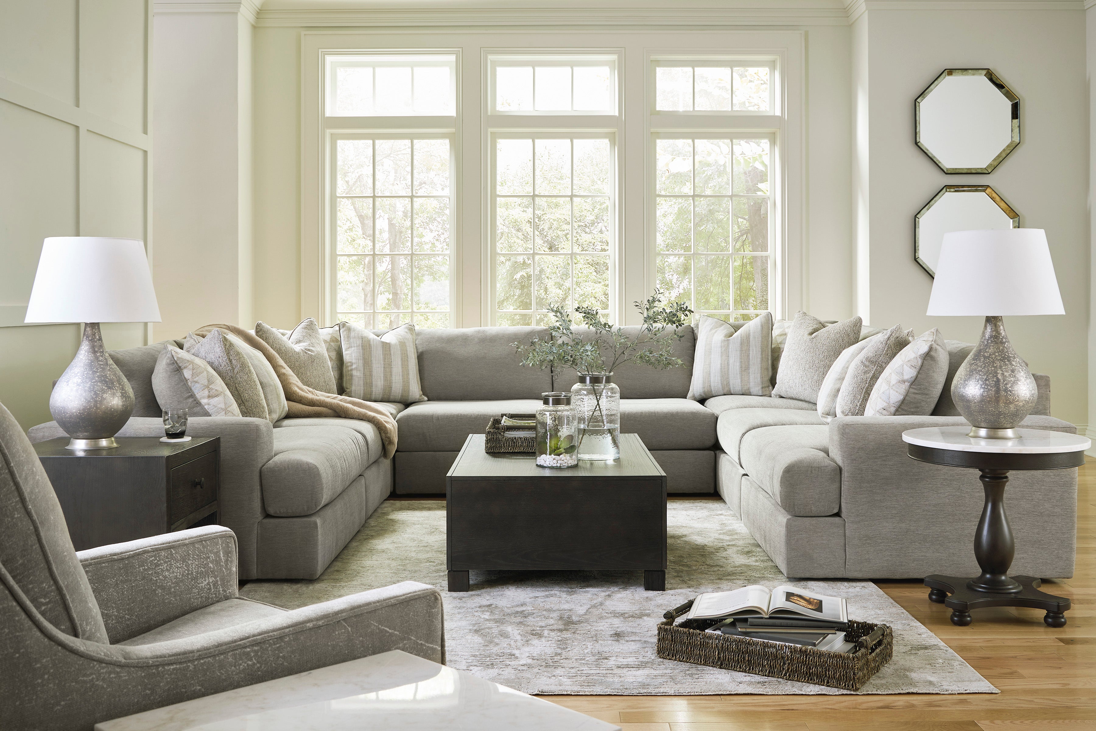Avaliyah Ash 8-Piece Sectional – Luna Furniture