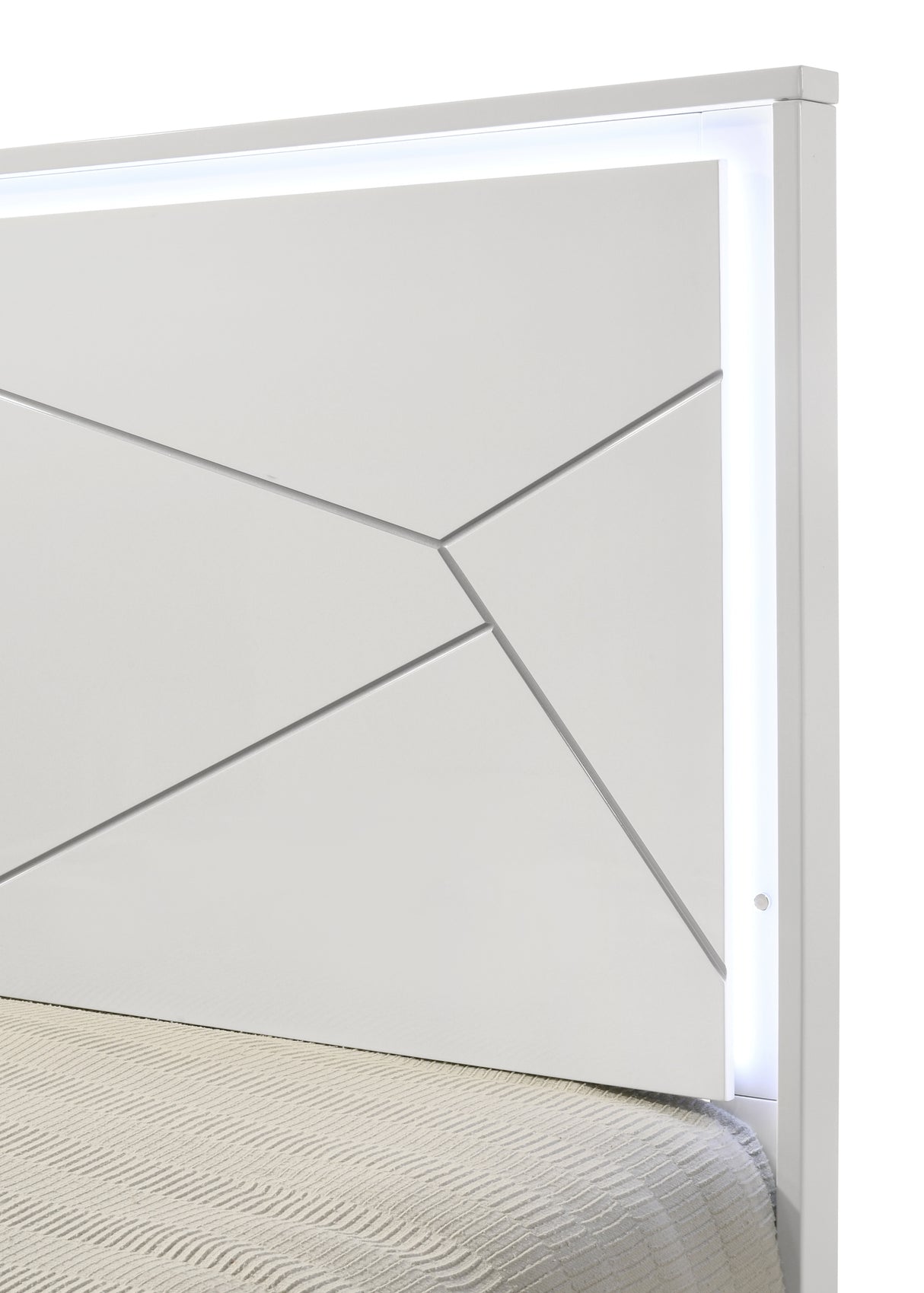 Ayla White King Panel Bed from Crown Mark - Luna Furniture