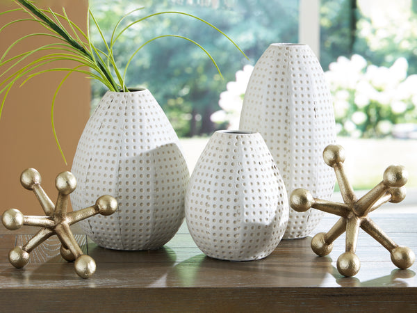 Azerton White/Gold Finish Accessory Set (Set of 5)