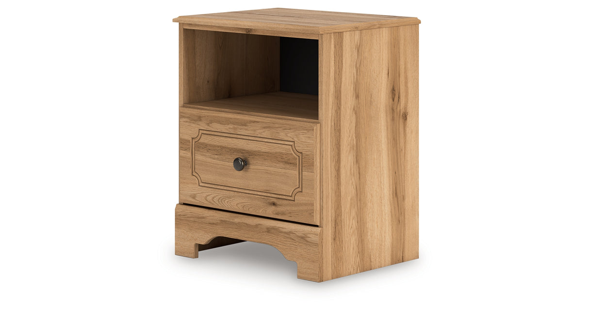 Aleaport Warm Brown King Panel Bed, Dresser, Mirror and Nightstand from Ashley - Luna Furniture