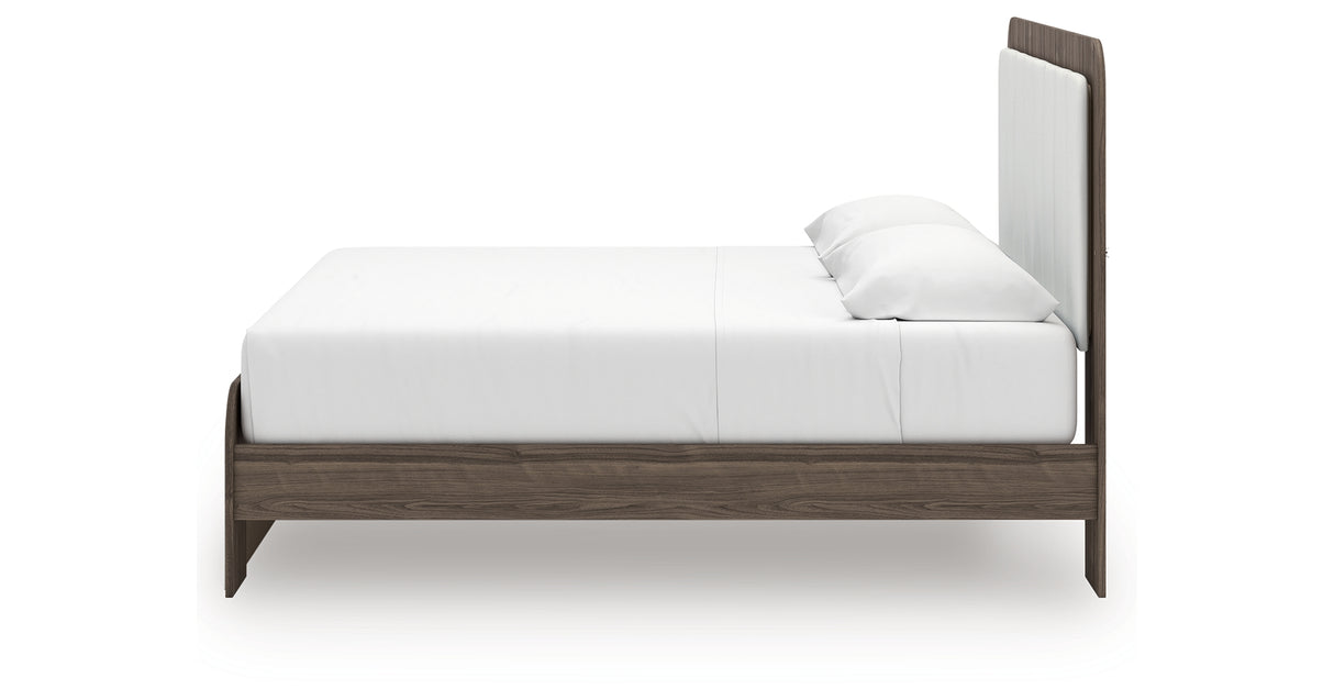 Kendanport King Platform Bed, Dresser, Mirror and Nightstand from Ashley Furniture - Luna Furniture