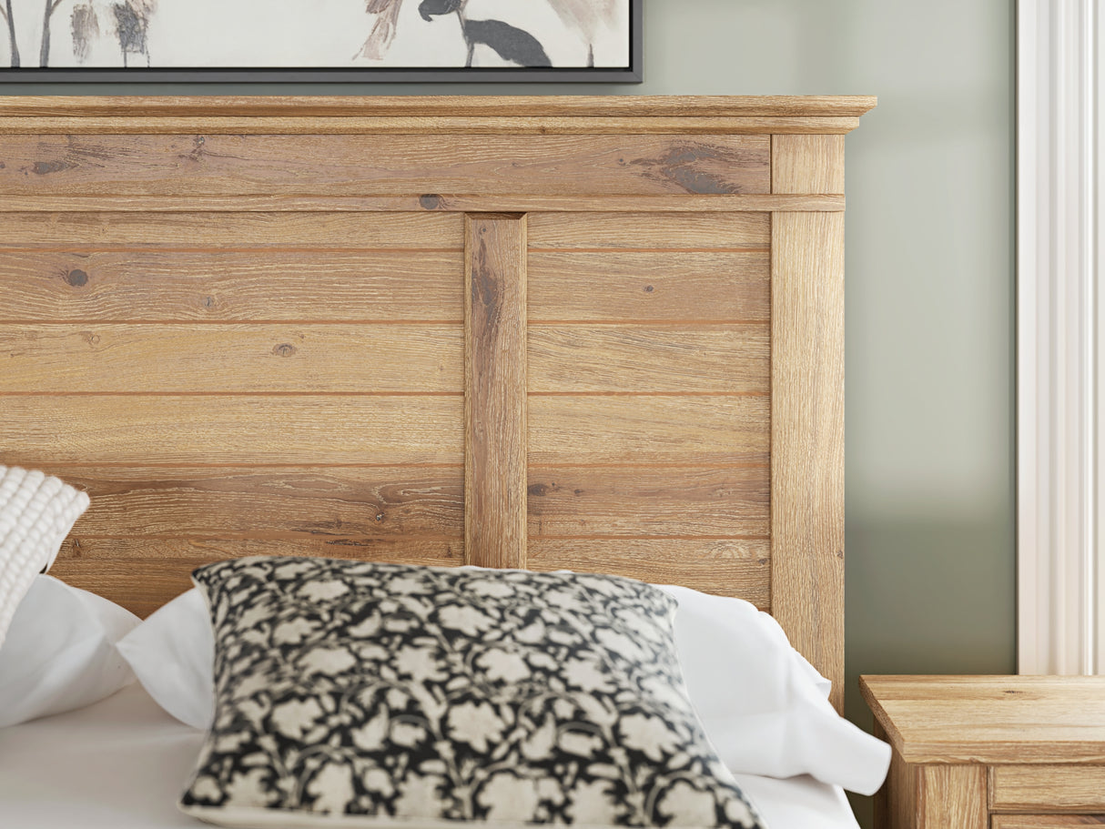 Makidern Tan Queen Panel Bed from Ashley Furniture - Luna Furniture