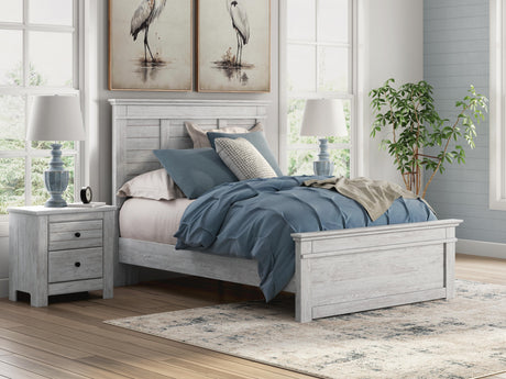 Makidern Whitewash Full Panel Bed from Ashley - Luna Furniture