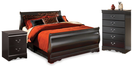 Huey Vineyard Black Full Sleigh Bed, Chest and Nightstand from Ashley - Luna Furniture