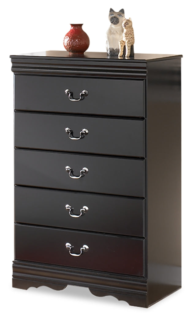 Huey Vineyard Black Queen Sleigh Bed with Mirrored Dresser and Nightstand in Black from Ashley Furniture - Luna Furniture