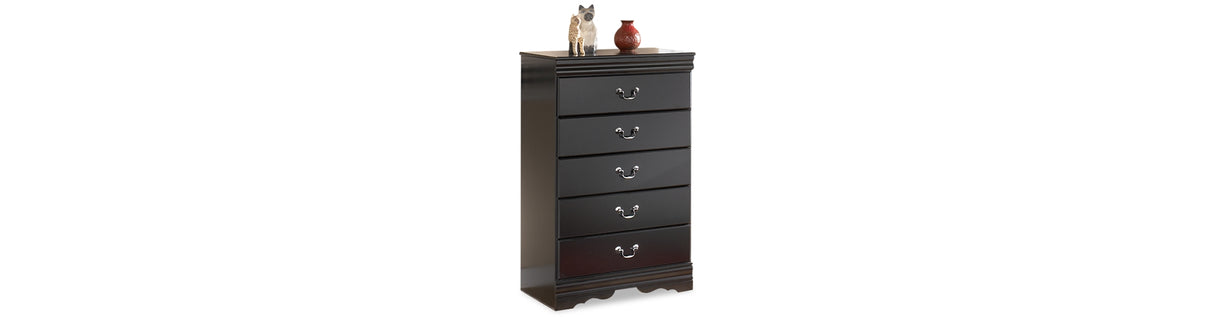 Huey Vineyard Black Chest of Drawers from Ashley Furniture - Luna Furniture