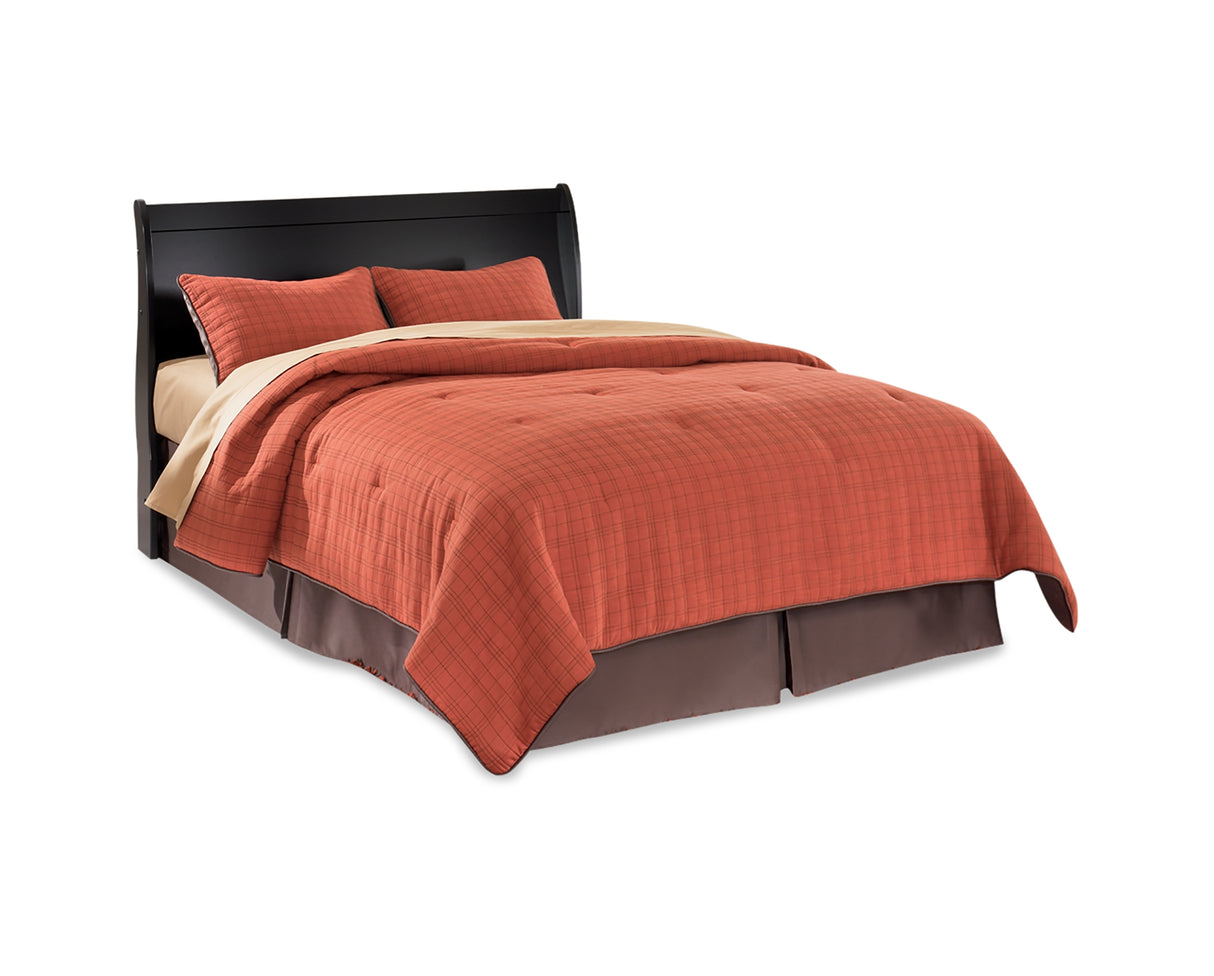 Huey Vineyard Queen Sleigh Headboard Bed with Mirrored Dresser, Chest and 2 Nightstands in Black from Ashley Furniture - Luna Furniture