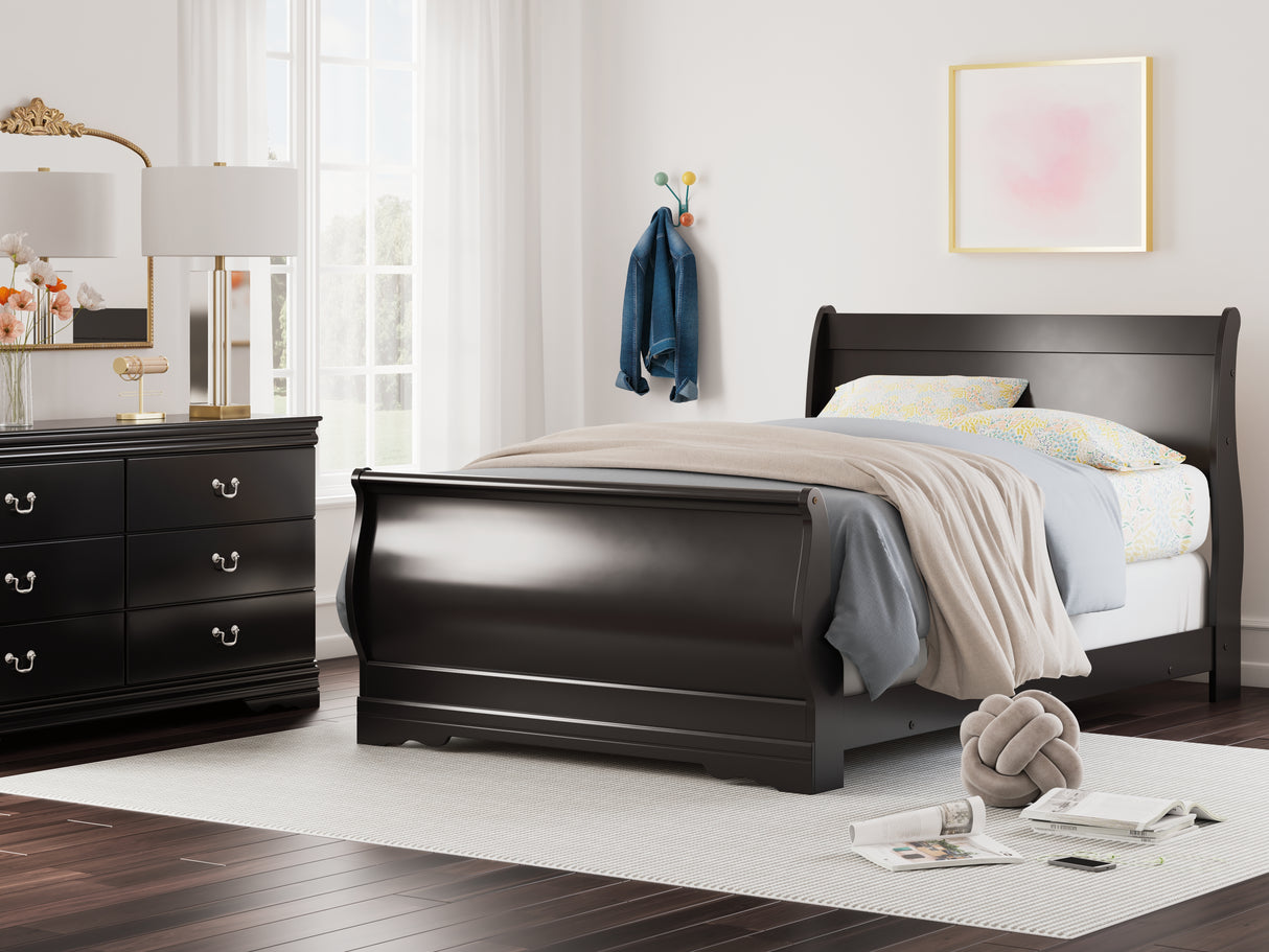 Huey Vineyard Full Sleigh Bed with Dresser in Black from Ashley Furniture - Luna Furniture