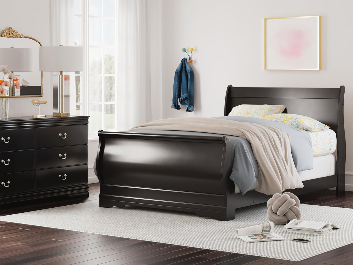 Huey Vineyard Full Sleigh Bed with Dresser in Black from Ashley Furniture - Luna Furniture