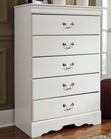 Anarasia White Chest of Drawers from Ashley Furniture - Luna Furniture