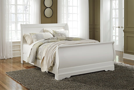 Anarasia Queen Sleigh Bed with Mirrored Dresser and 2 Nightstands in White from Ashley Furniture - Luna Furniture