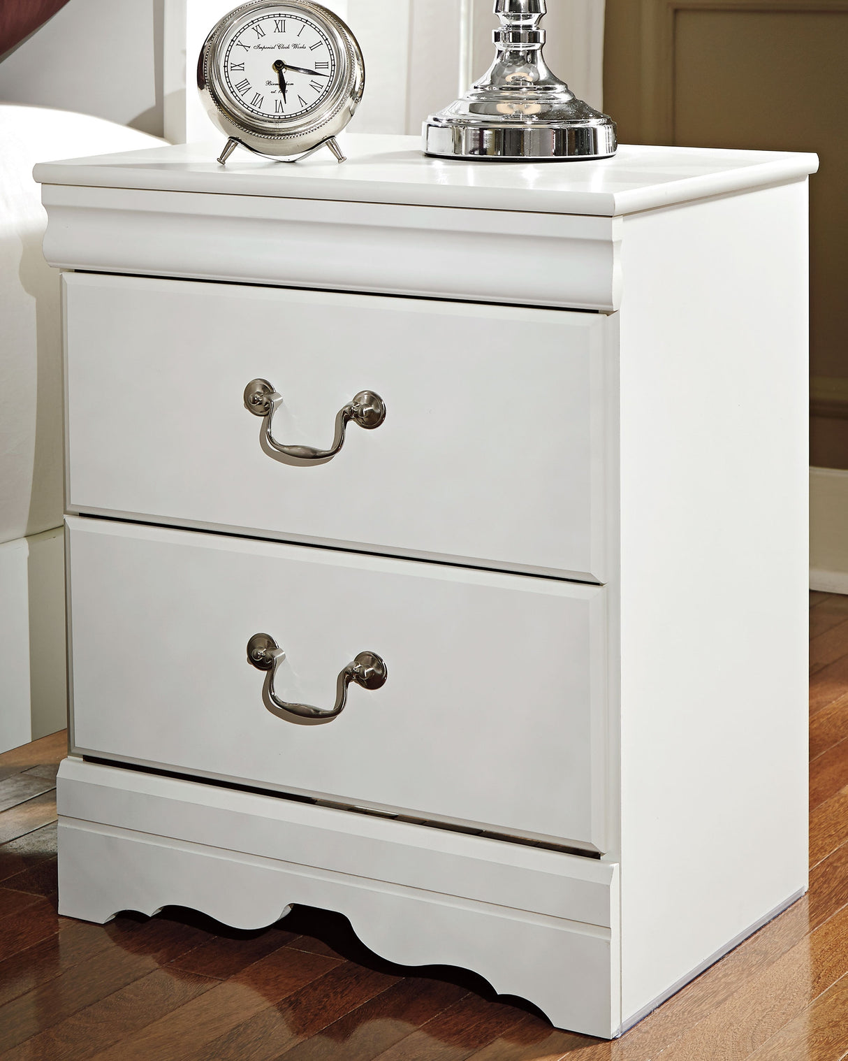 Anarasia White Nightstand from Ashley Furniture - Luna Furniture