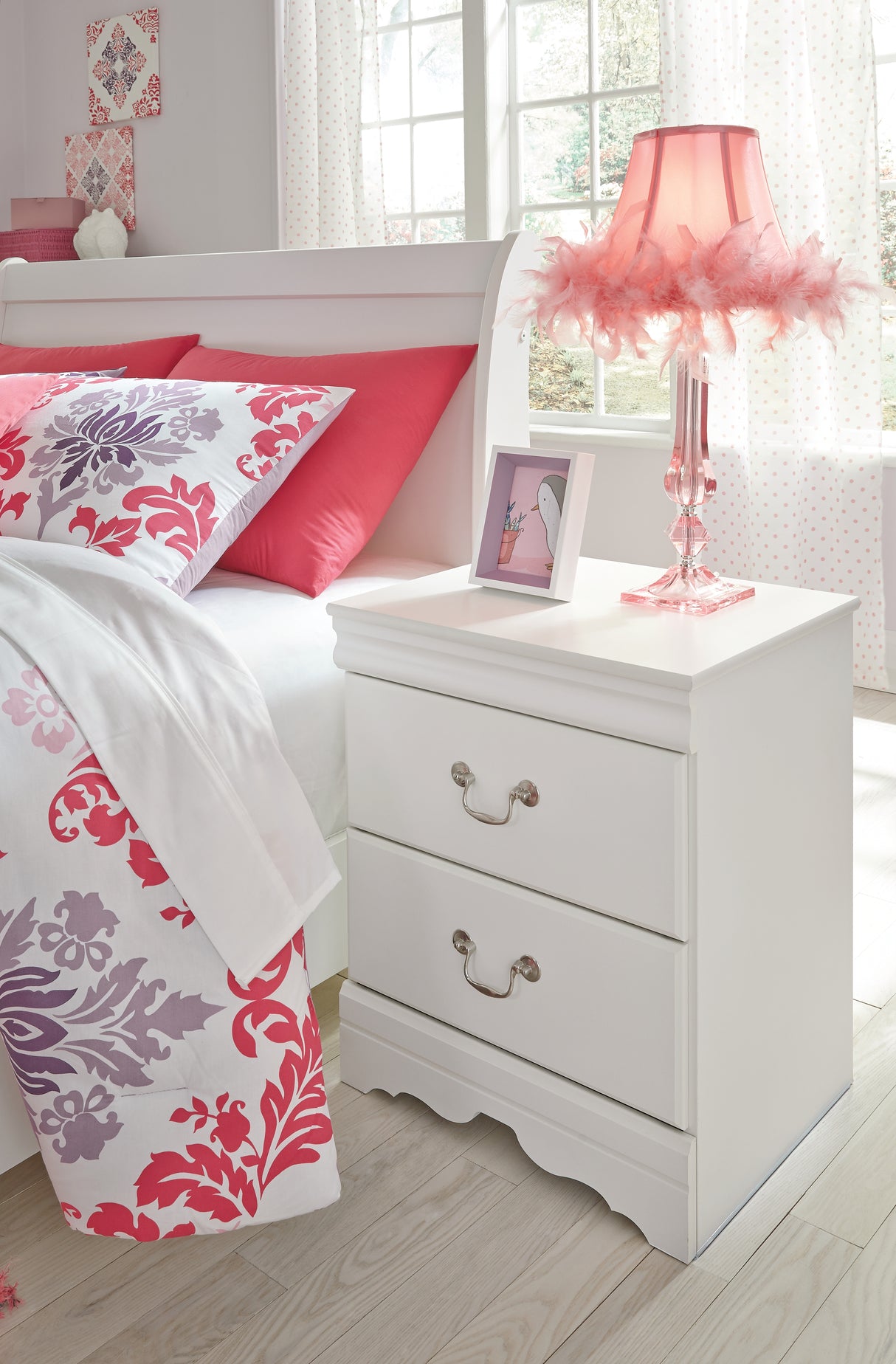 Anarasia White Nightstand from Ashley Furniture - Luna Furniture
