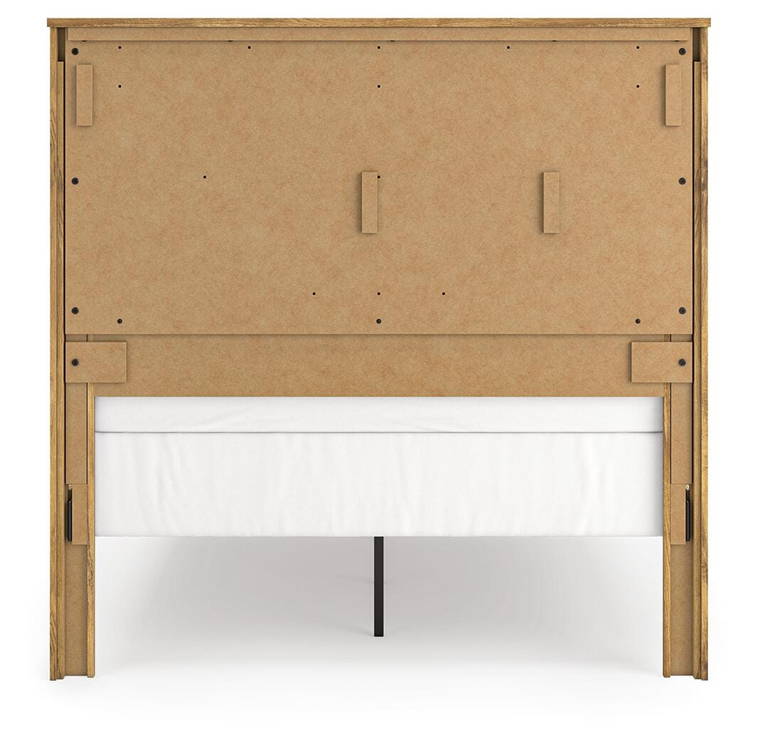 Maystonna Tan Queen Crossbuck Panel Bed, Dresser and Mirror from Ashley Furniture - Luna Furniture