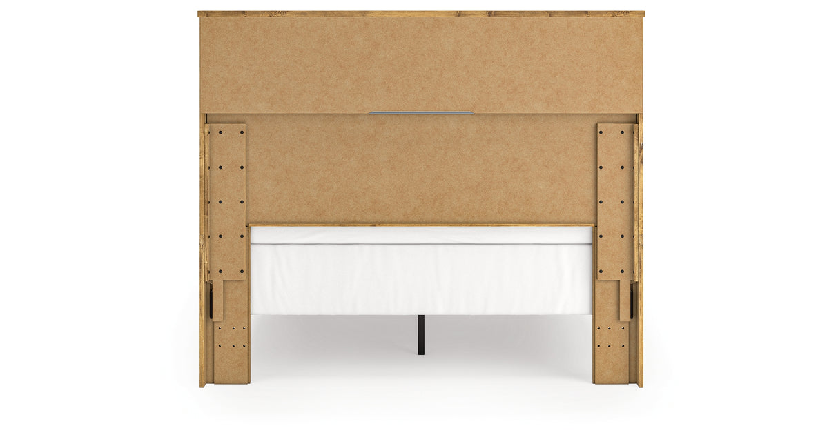 Maystonna Brown Queen Panel Bed from Ashley - Luna Furniture