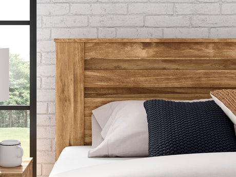 Maystonna Brown King Panel Bed from Ashley - Luna Furniture