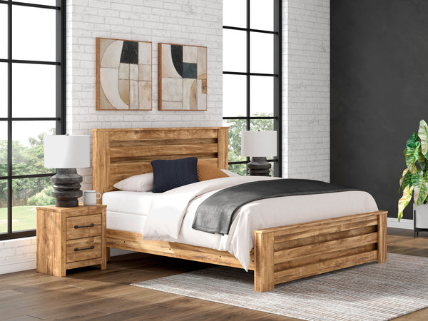 Maystonna Brown King Panel Bed
