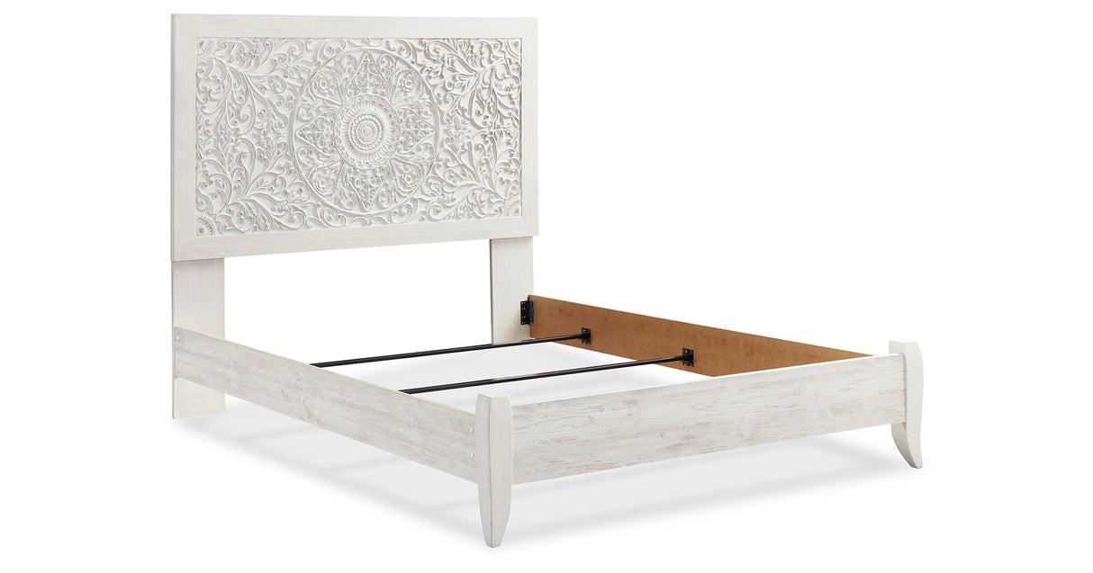 Paxberry Queen Panel Bed with Mirrored Dresser, Chest and 2 Nightstands in Whitewash