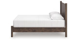 Pamytta Brown Queen Panel Platform Bed from Ashley Furniture - Luna Furniture