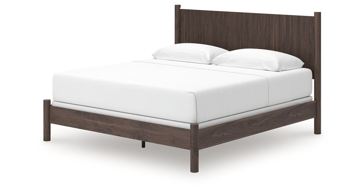 Pamytta Brown King Panel Bed from Ashley Furniture - Luna Furniture
