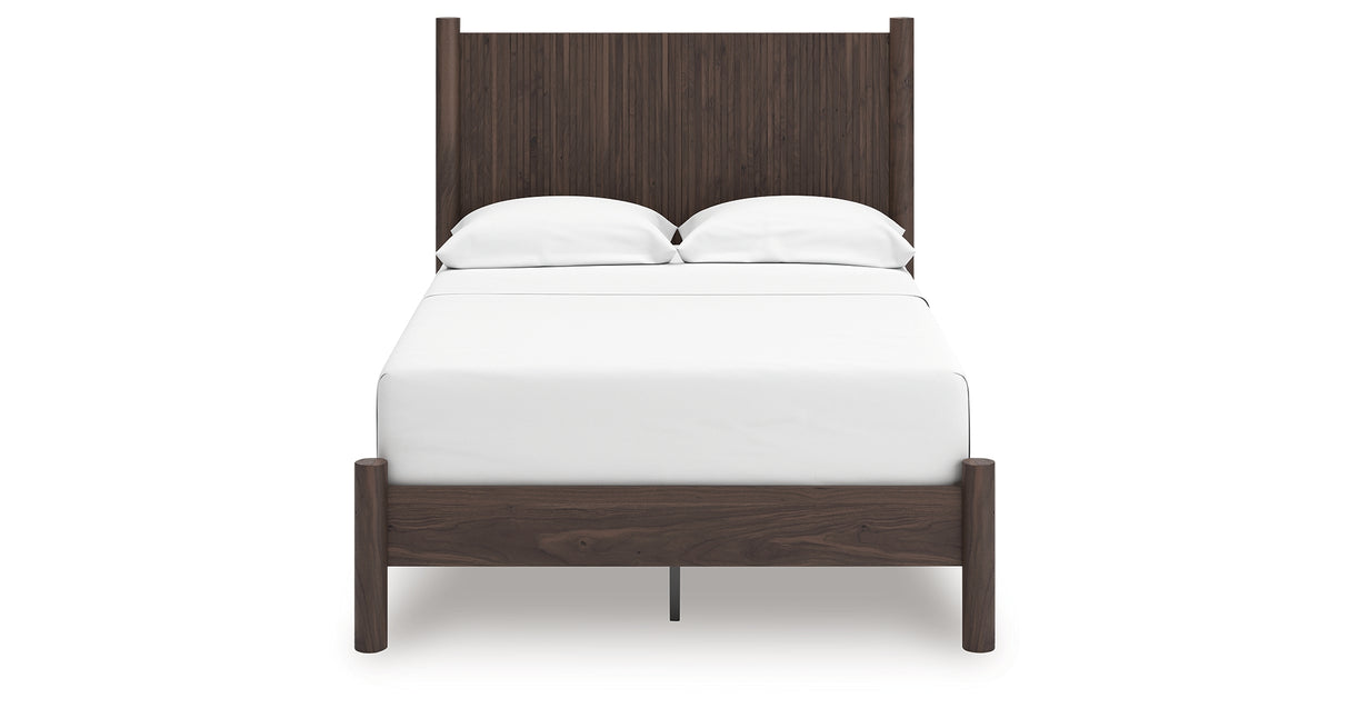 Pamytta Brown Full Panel Platform Bed from Ashley Furniture - Luna Furniture