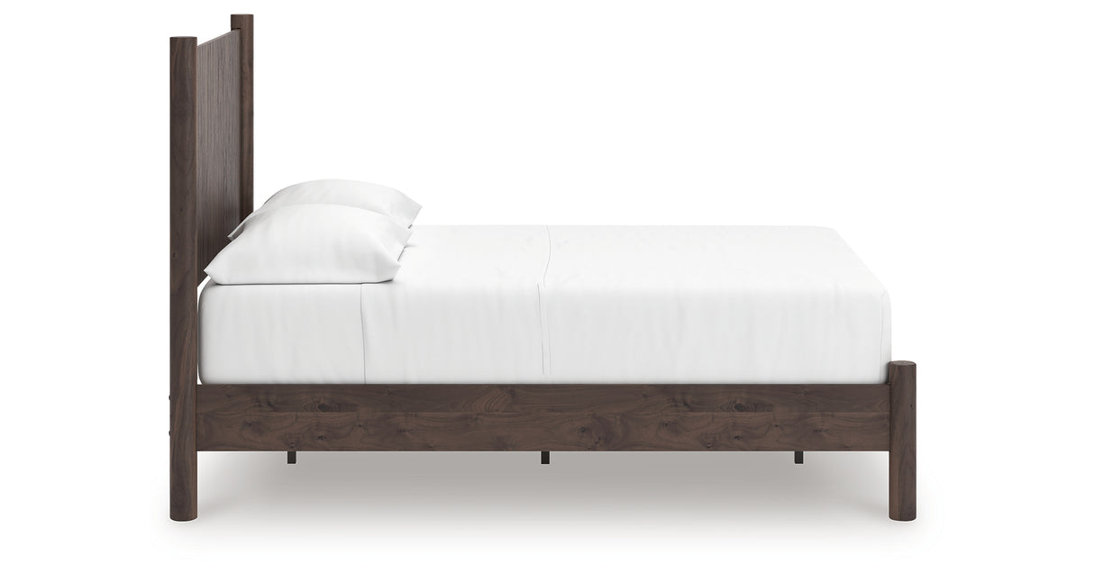 Pamytta Brown Full Panel Platform Bed from Ashley Furniture - Luna Furniture