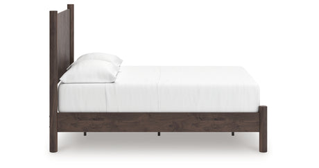 Pamytta Brown Full Panel Platform Bed from Ashley Furniture - Luna Furniture