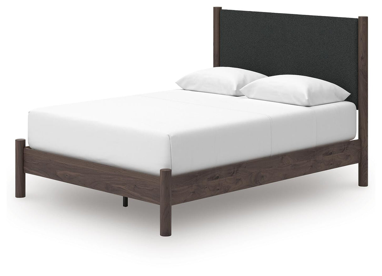 Pamytta Queen Panel Bed, Dresser, Mirror and Nightstand from Ashley - Luna Furniture