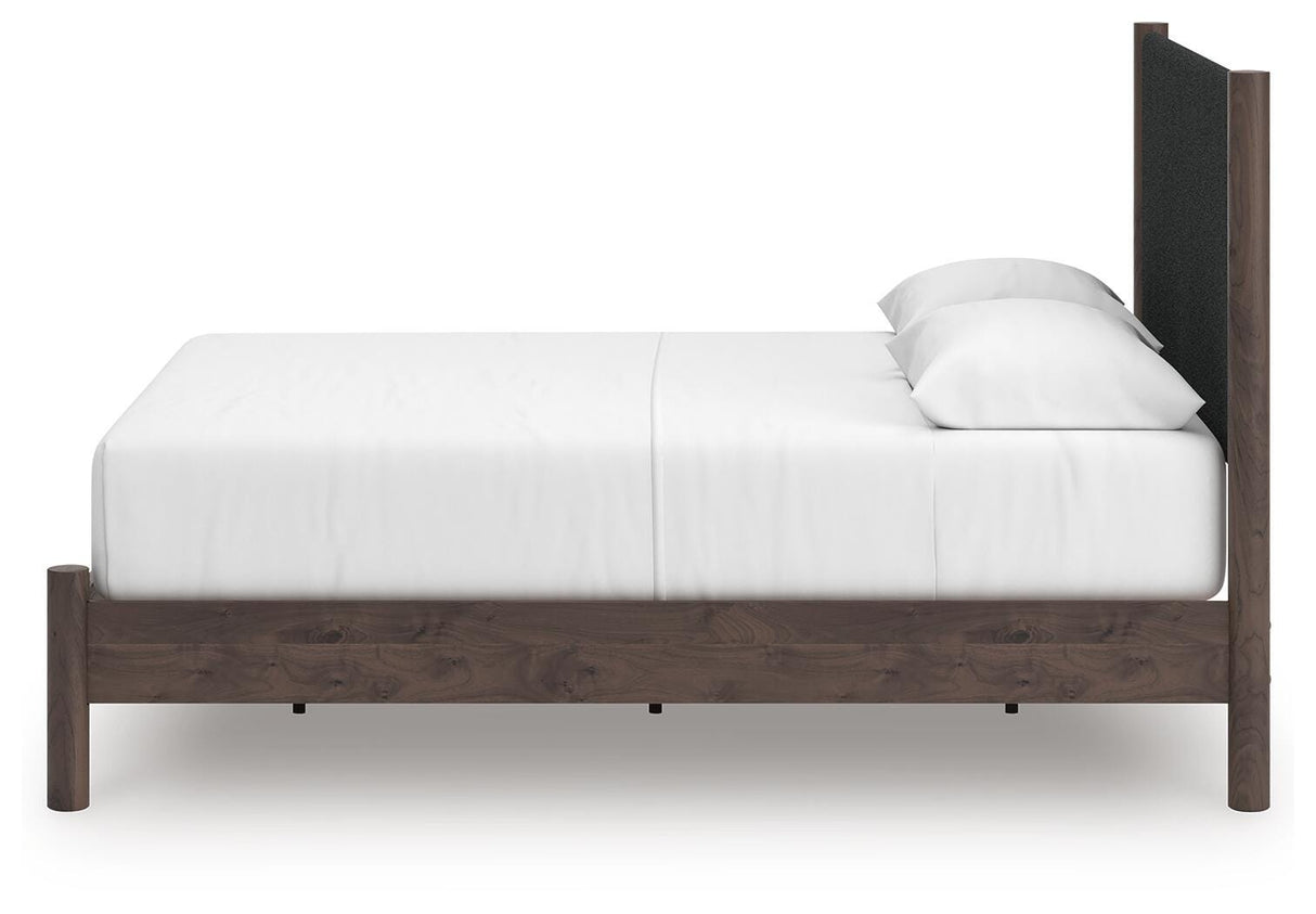 Pamytta Queen Panel Bed, Dresser, Mirror and Nightstand from Ashley - Luna Furniture