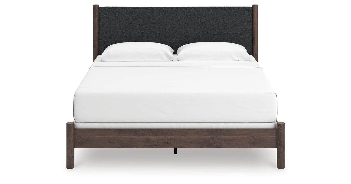 Pamytta Brown King Upholstered Panel Bed from Ashley Furniture - Luna Furniture