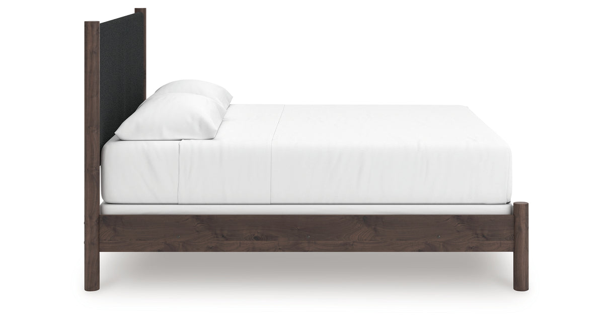 Pamytta Brown King Upholstered Panel Bed from Ashley Furniture - Luna Furniture