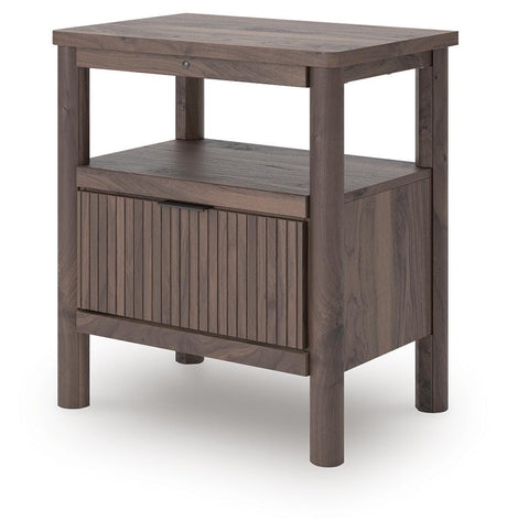 Pamytta Queen Panel Bed, Dresser, Mirror and Nightstand from Ashley - Luna Furniture
