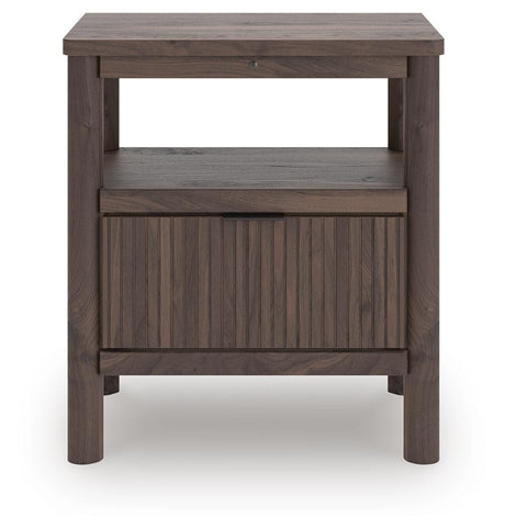 Pamytta Queen Panel Bed, Dresser, Mirror and Nightstand from Ashley - Luna Furniture