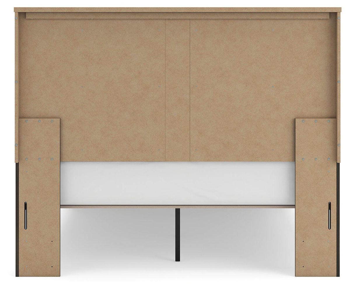 Shaehartin Dark Brown Queen Panel Platform Bed from Ashley - Luna Furniture