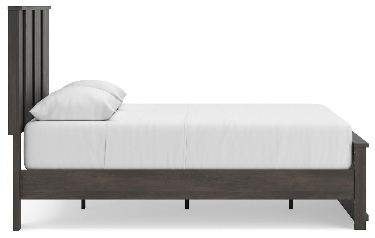Shaehartin Dark Brown Queen Panel Platform Bed from Ashley - Luna Furniture